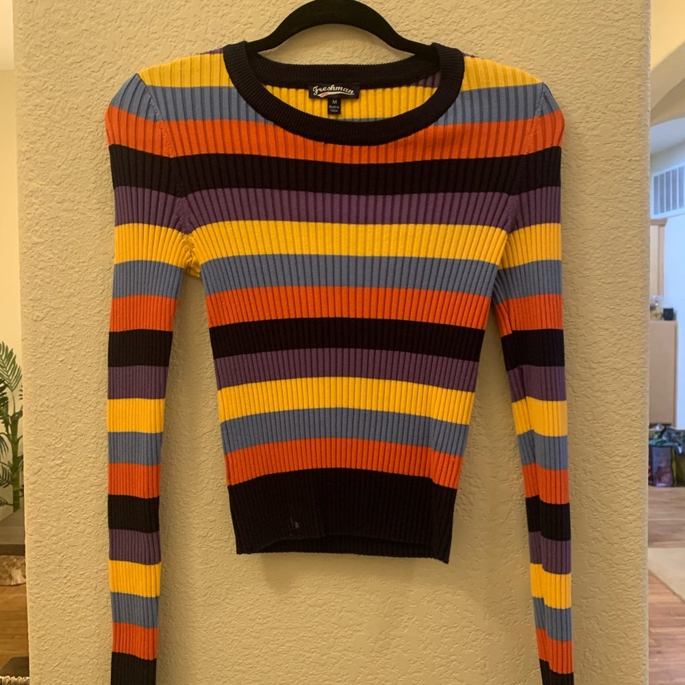 Cropped Sweater LIKE NEW